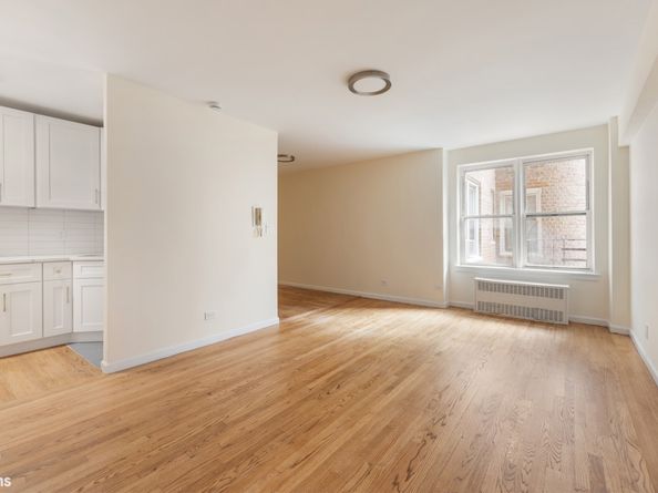 800 Grand Concourse 2RN, Bronx NY 10451