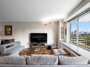 392 Central Park W 14N, New York NY 10025