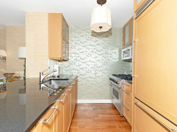200 West End Avenue 14K, New York NY 10023