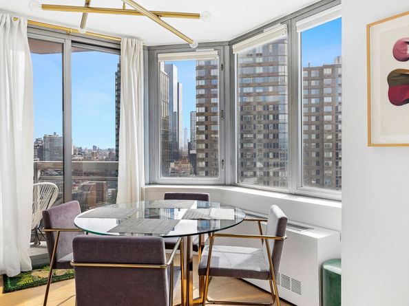 500 West 43rd Street 37A, New York NY 10036