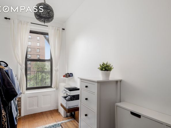 327 East 3rd Street 4B, New York NY 10009