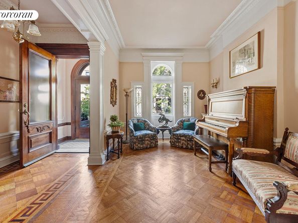 556 4th Street, Brooklyn NY 11215