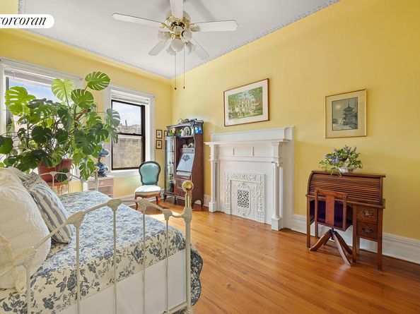 556 4th Street, Brooklyn NY 11215