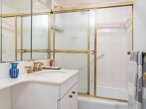 251 East 51st Street 6K, New York NY 10022