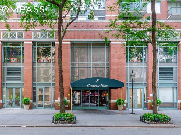 22 West 15th Street 19D, New York NY 10011