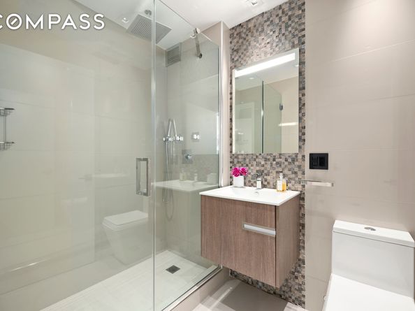 22 West 15th Street 19D, New York NY 10011