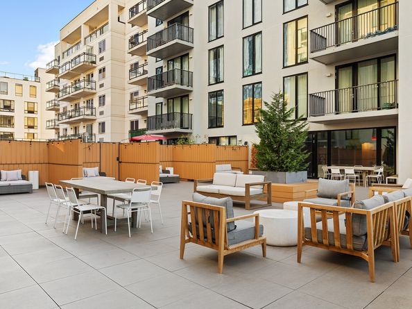 37-14 34th Street S4G, Queens NY 11101