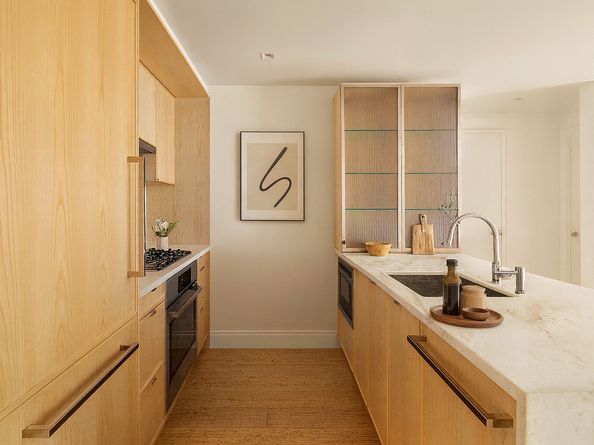 37-14 34th Street S4G, Queens NY 11101