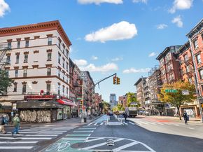 300 East 6th Street, New York NY 10003