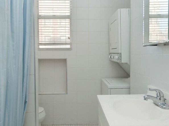 300 East 6th Street, New York NY 10003