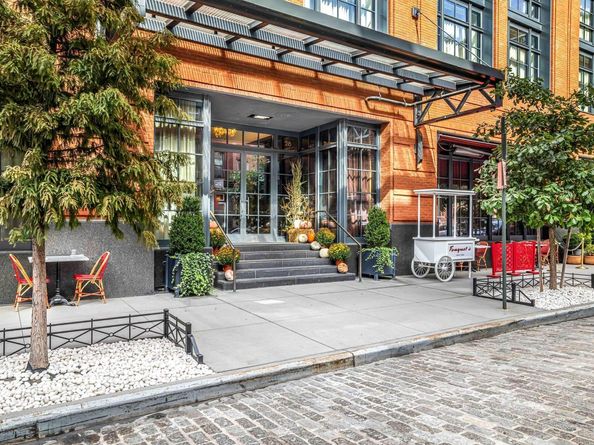 450 Washington Street 522, New York NY 10013