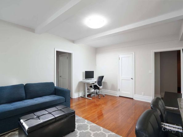 325 West 45th Street 701, New York NY 10036