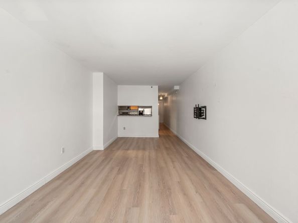 1760 2nd Avenue 3D, New York NY 10128