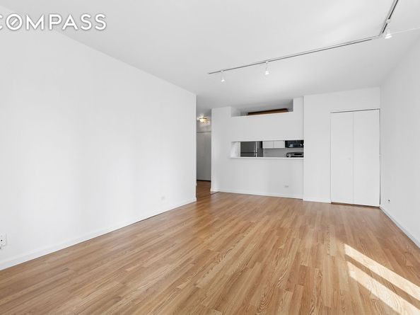 157 East 32nd Street 8B, New York NY 10016