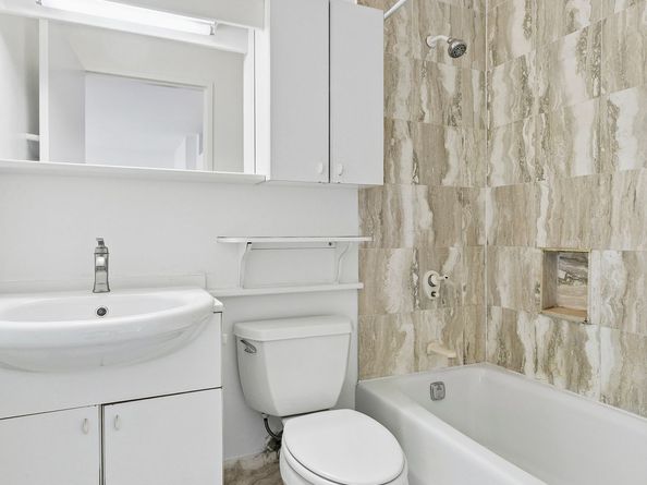 157 East 32nd Street 8B, New York NY 10016