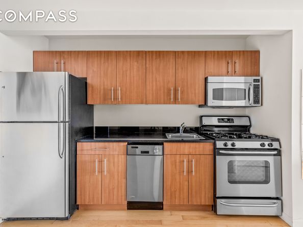 20 West Street 31C, New York NY 10004