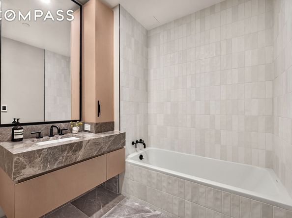 510 Driggs Avenue 5H, Brooklyn NY 11211