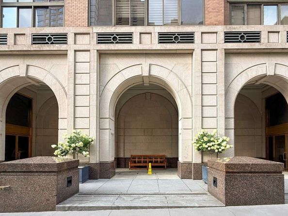 161 West 61st Street 15E, New York NY 10023