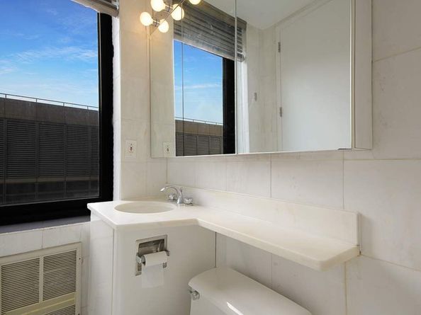 161 West 61st Street 15E, New York NY 10023