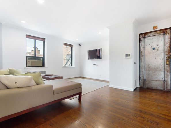 14 Bogardus Place 4W, New York NY 10040