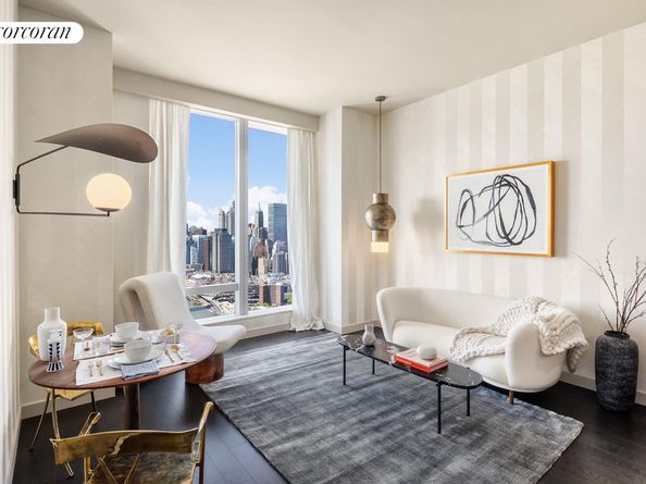 252 South Street 77B, New York NY 10002