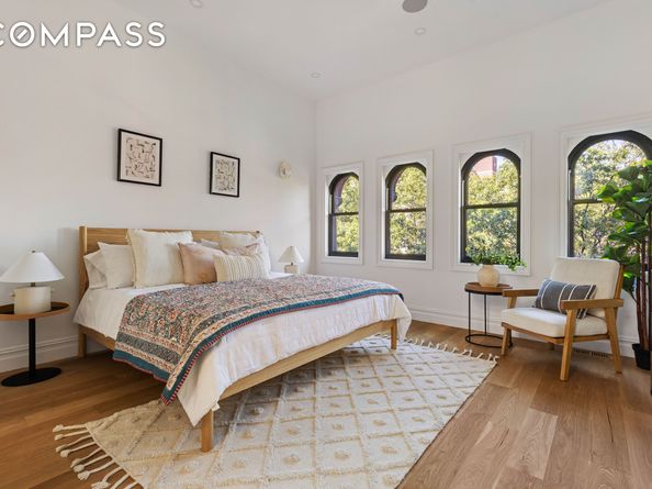 286 Dekalb Avenue, Brooklyn NY 11205
