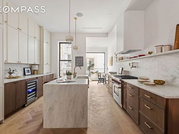 286 Dekalb Avenue, Brooklyn NY 11205