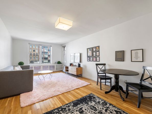25 West 13th Street 5FN, New York NY 10011