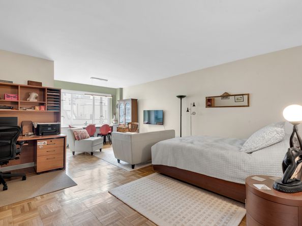 166 East 63rd Street 9B, New York NY 10065