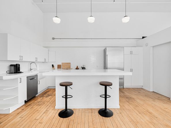 138 Grand Street 2ER, New York NY 10013