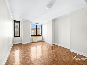 400 East 90th Street 10F, New York NY 10128