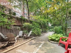 440 East 56th Street 8C, New York NY 10022