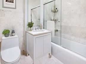 300 East 55th Street 17C, New York NY 10022