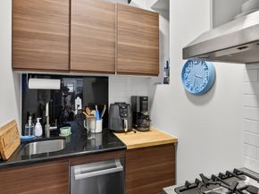 319 East 90th Street 1, New York NY 10128