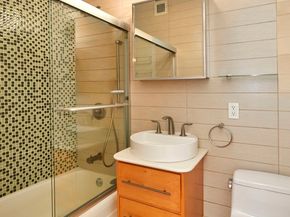 370 East 76th Street A1501, New York NY 10021