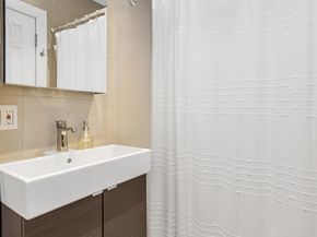 328 East 73rd Street 1D, New York NY 10021