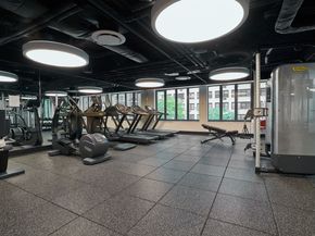 591 3rd Avenue 17A, New York NY 10016