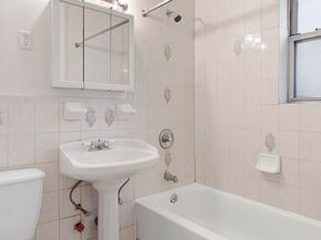 414 Albemarle Road 2E, Brooklyn NY 11218