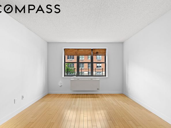 516 West 47th Street S3E, New York NY 10036