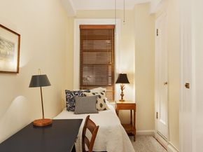 115 East 86th Street 22, New York NY 10028