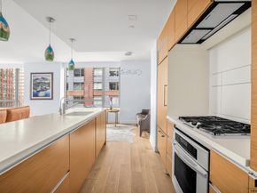 2 River Terrace 6L, New York NY 10282