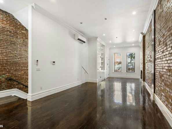 236 West 112th Street 1, New York NY 10026