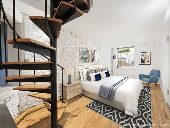 335 West 21st Street F/E, New York NY 10011