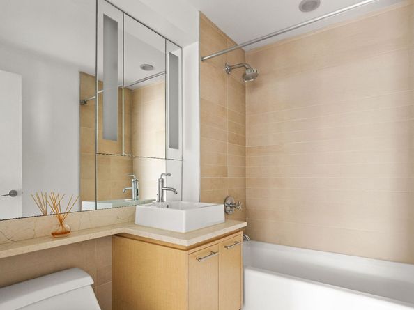 306 Gold Street 30C, Brooklyn NY 11201