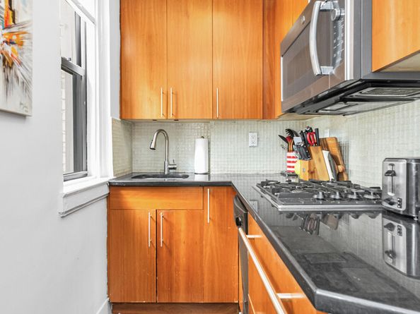 333 East 53rd Street 7C, New York NY 10022