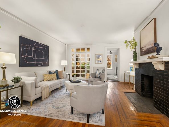 132 West 73rd Street, New York NY 10023