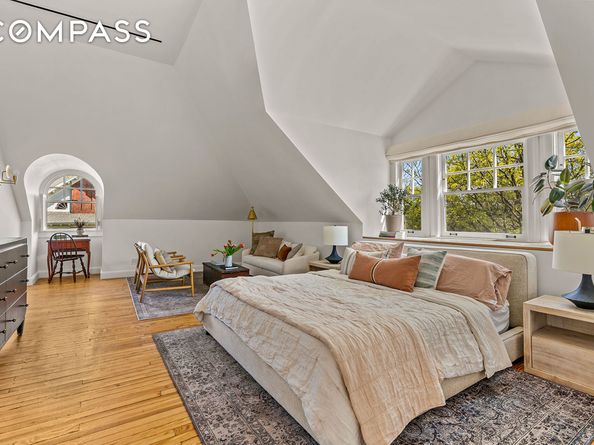 1221 Albemarle Road, Brooklyn NY 11218