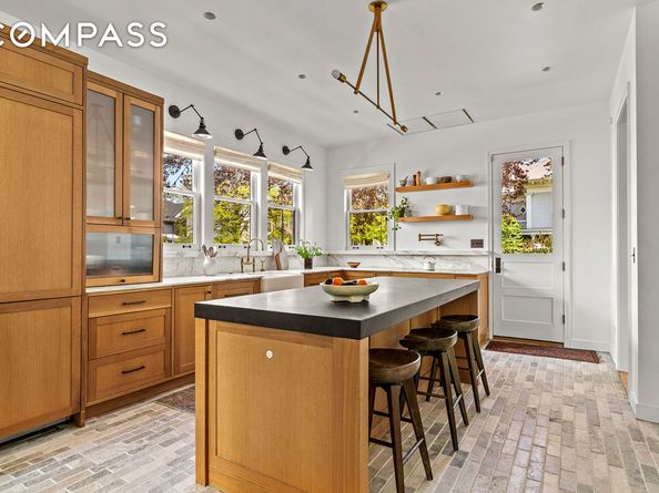 1221 Albemarle Road, Brooklyn NY 11218