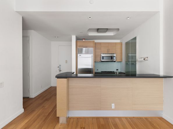 325 Fifth Avenue 8e, New York NY 10016