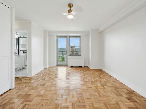 2500 Johnson Avenue 15N, Bronx NY 10463